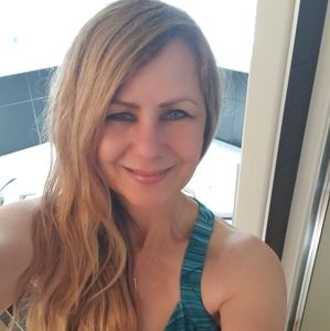 Meet your Posher, Monica